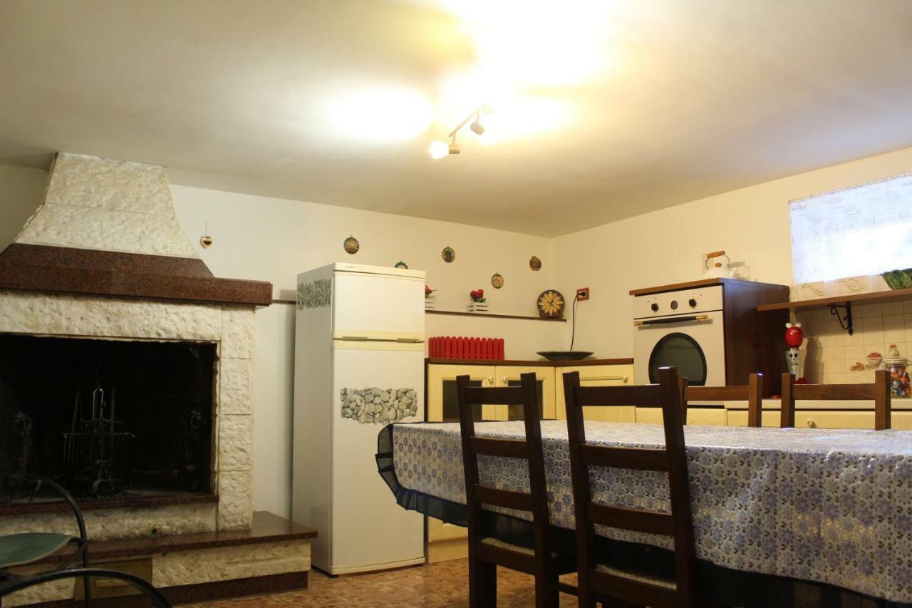 Tavernetta Jolie Appartement Pescara Buitenkant foto